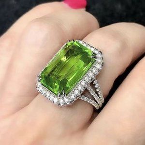 Sterling Silver Green Crystal Ring